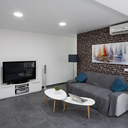 Poseidon Apartment By Michalis Ayia Napa Exterior foto